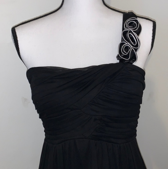 City Triangles One Shoulder Party Dress - Picture 7 of 7